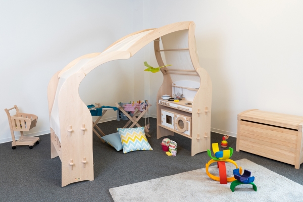 Weißer Spielständer | Kinderspielhaus | Massivholz | Waldorf-Schatzhöhle fürs Kinderzimmer