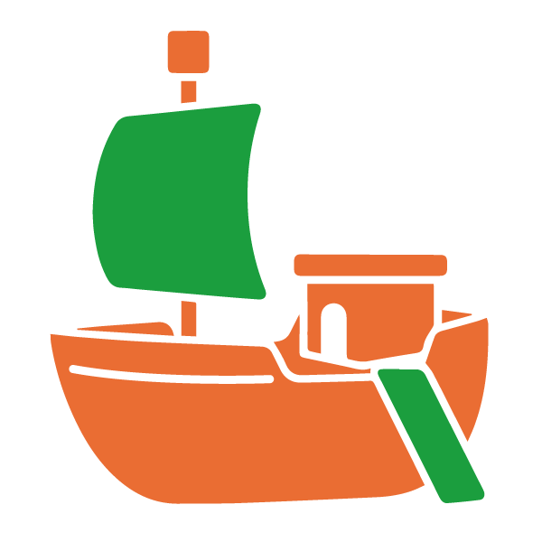 Piratenschiff oder Segelschiff aus Holz - pädagisch und ökologisches wertvolles Spielzeug für Kinder.