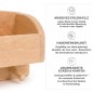 Preview: Detailaufnahme Montessori Garderobe aus Erlenholz mit sichtbarer Holzmaserung und rund geschliffenen Haken auf weißem Hintergrund.