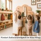 Preview: Baum Garderobe im Kindergarten-Flur mit Kindern – fördert Selbstständigkeit im Kita-Alltag