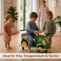 Preview: Kinder spielen mit Holz Traktor BERTI in einer minimalistischen Kita-Umgebung.