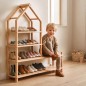 Preview: Kind zieht Schuhe am Schuhregal Kinder selbstständig an – Montessori-Möbel für den Flur
