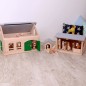 Preview: Spielzeug Pferdestahl Lisa aus Buche mit grauem Dach für Kinder