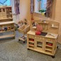 Preview: Kindermöbel mit Einkaufswagen im Zimmer