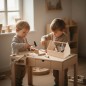 Preview: Kinder spielen gemeinsam mit der Holzspielzeug Peitz Werkbank in der Kita – pädagogisch wertvoll, aus massivem Buchenholz und ideal für Montessori und Waldorf Lernen
