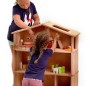 Preview: Puppenhaus mit spielendem Kind
