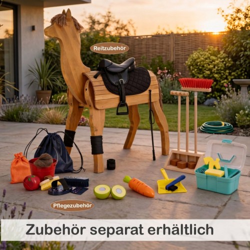 Holz Alpaka mit praktischem Outdoor-Zubehör wie Bodenankern, Pflege- und Gartenspielzeug.