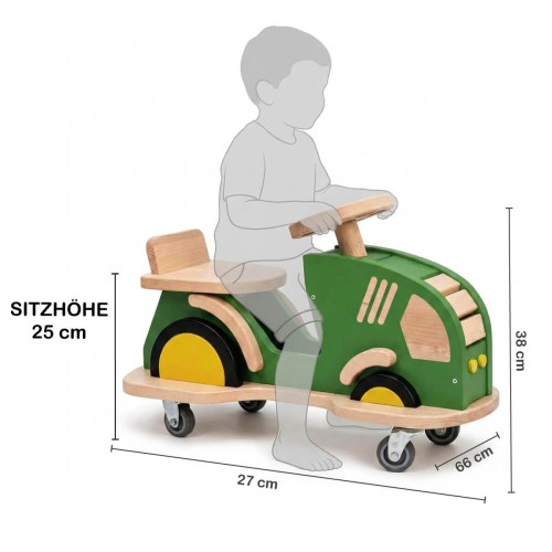 Holz Traktor BERTI mit 25 cm Sitzhöhe und komfortabler Beinfreiheit.