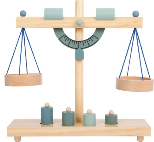 Balkenwaage-holz-spiel-gewichtemessung