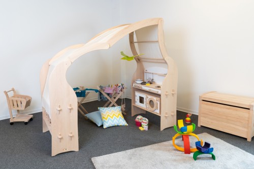 spielständer als haus mit textildach, erweiterungen und dach