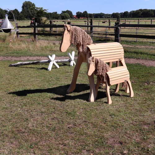 Holzpferd XXL und Holzpferd Pony klein zum Voltigieren reiten