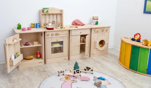 Spielküche mit Kühlschrank
