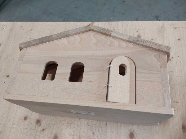 Kleine Weihnachtskrippe aus Holz 2te Wahl