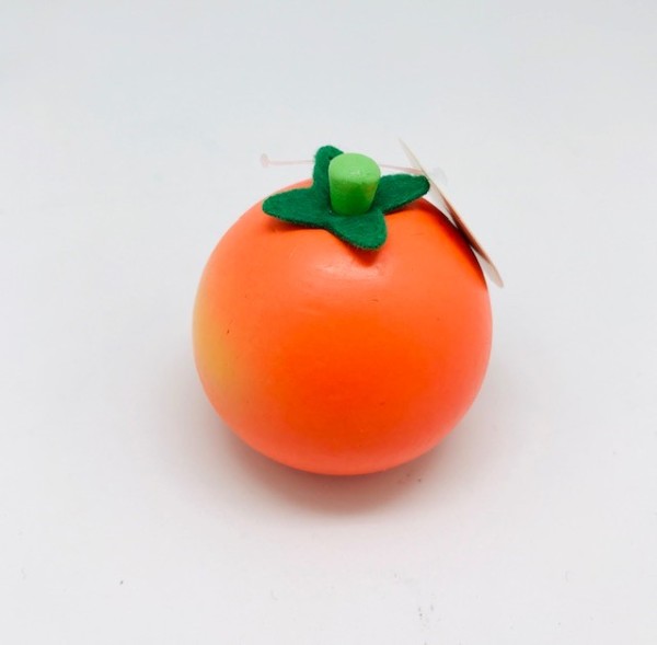 Runde Spielzeug-Orange aus Holz mit grünem Blatt-Detail für die Kinderküche oder den Kaufladen