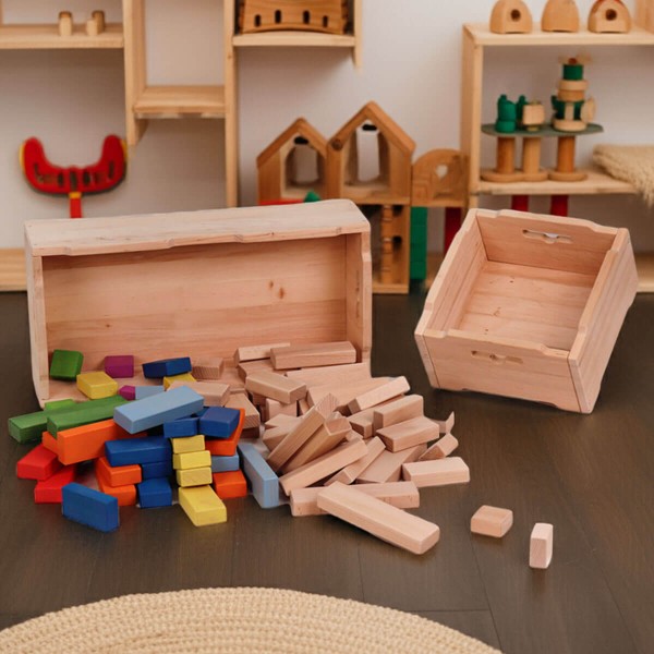 Bauklötze aus Holz für Kinder
