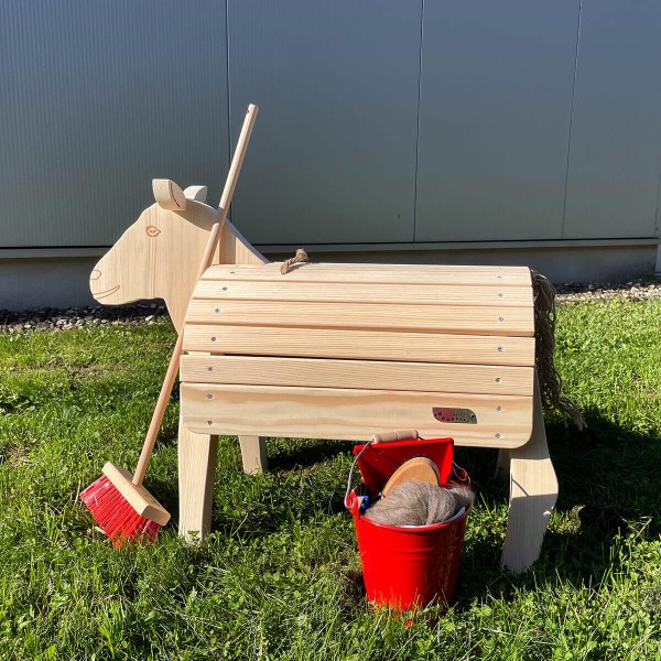 Holzschaf für den Garten Outdoor