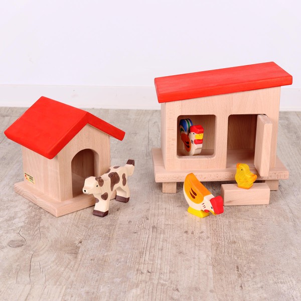 Kinder-Hundehuette aus Massivholz mit rotem Dach