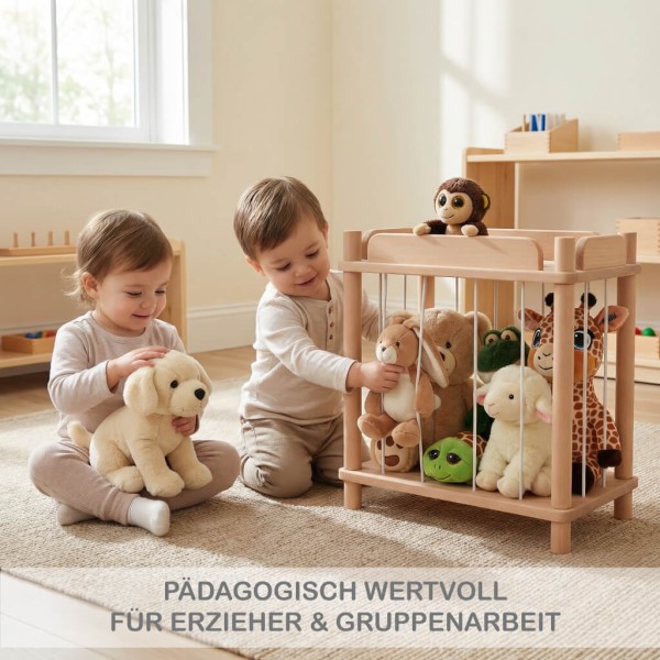 Kinder spielen selbstständig mit dem Montessori Kuscheltier Zoo und lernen Ordnung