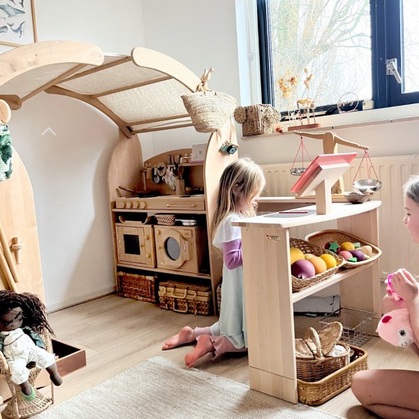 Spielküche - aus Holz für Kinder
